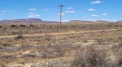 Ambrosia Lake area - 4 adjoining 1 acre parcels - Camp RV Build RV - Scenic desert views