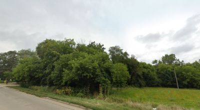 Amazing multi zoned property, front half of lot is zoned B1-Neighborhood Business,