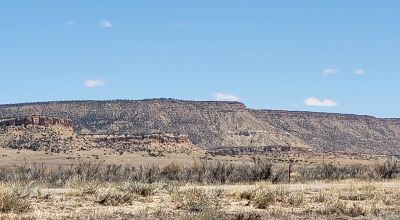 Scenic New Mexico Desert 25 miles N-NW of Grants - 1 acre parcels - Camp RV Build