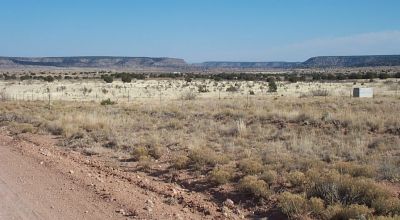 Scenic New Mexico High desert between Las Vegas and Tucumcari. Conchas Lake area