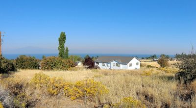 Huge Views - Bowl type setting - End of cul-de-sac near Henzel Park & Agency Lake