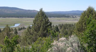 2 adjoining lots with wide open views of Sprague River and Valley