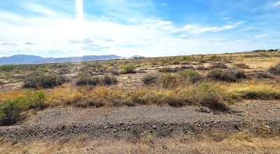 Scenic New Mexico Desert land - Paved road Frontage - Power at road
