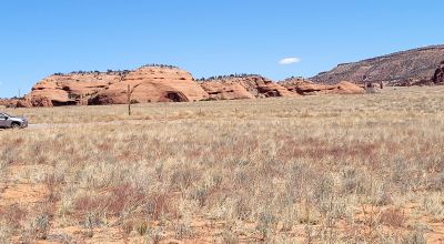 Spectacular Views of Red Sandstone formations - 5 acre corner lot with Power