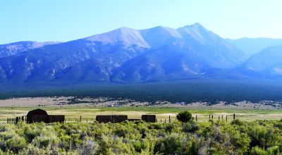 Sweeping mountain and valley views. Small Stream - 5 acres Southern Colorado