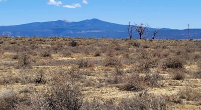Ambrosia Lake area - 4 adjoining 1 acre parcels - Camp RV Build RV - Scenic desert views