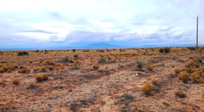 One Acre Corner Lot - 2/5 Mile North of HWY 60 - Power at Lot - Great Road