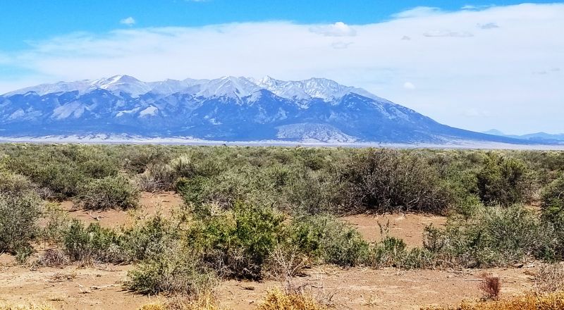 San Luis Valley Scenic Mountain Views - County Road Access