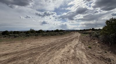 Off Grid Living - Build your own Earthship - Taos New Mexico