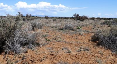 Rio Rancho New Mexico 1-acre parcel Site builds Mobiles ok