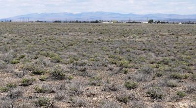 Crescent Valley just South of town * Mobiles & Modulars allowed