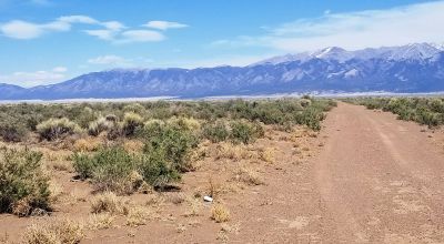 San Luis Valley Scenic Mountain Views - County Road Access
