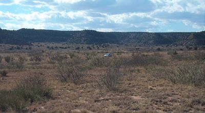 6 acres of peaceful New Mexico land—perfect for RVs, camping, or building.
