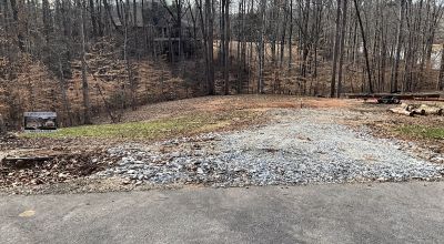 Lake Hartwell 1/2 acre Lakeside Build Lots