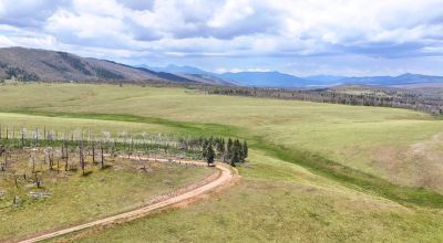 Secure Your 1.44-Acre Hideaway in Forbes Park, Colorado