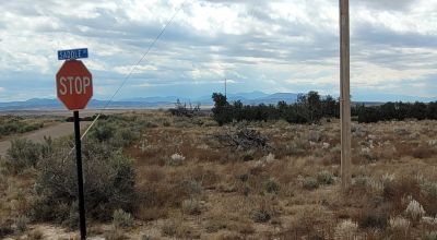 20 acres Scenic New Mexico Huge Southerly Views with Power at the Road