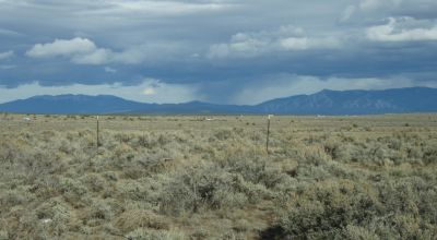 Taos County New Mexico 1/4 acre - off grid - Mobiles RV Earthships allowed