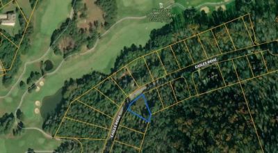 Premier golf & waterfront community lot nestled in the scenic mountains of East Tennessee